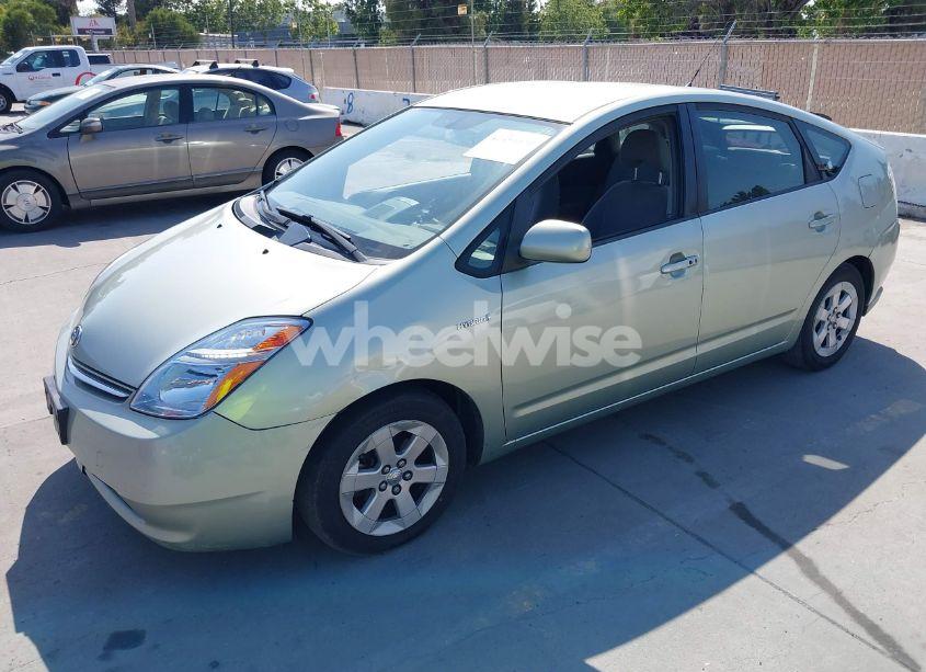 Photo 2 of 2007 Toyota Prius (VIN JTDKB20U873252377)
