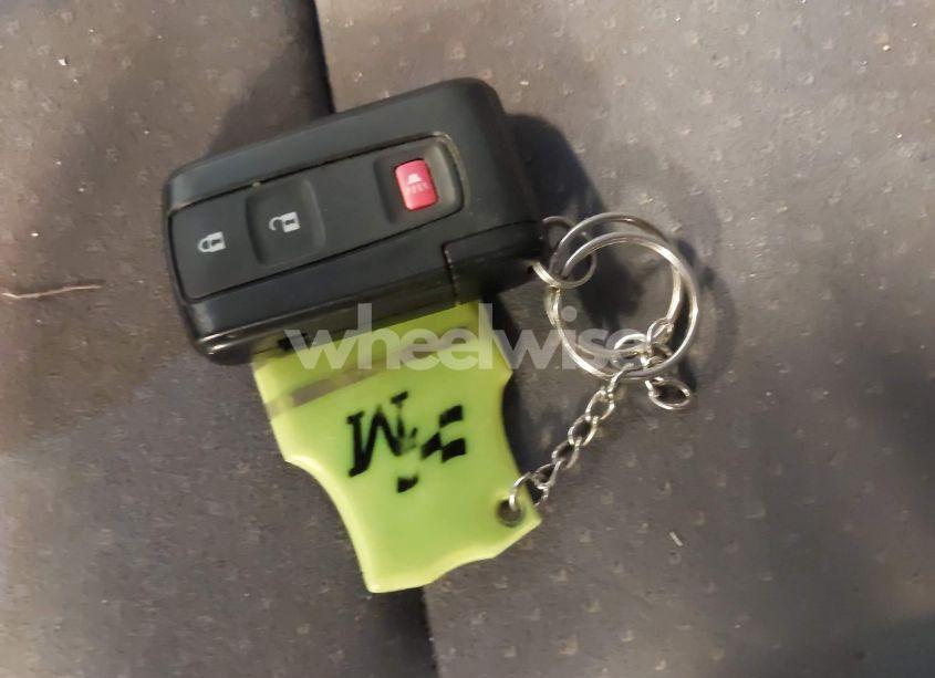 Photo 11 of 2007 Toyota Prius TOURING (VIN JTDKB20U877581010)