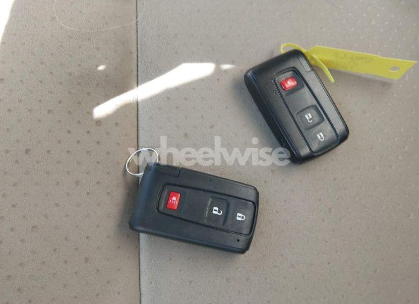 Photo 11 of 2007 Toyota Prius TOURING (VIN JTDKB20U877628231)