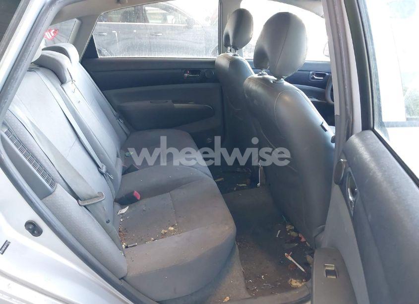 Photo 8 of 2007 Toyota Prius (VIN JTDKB20U877673119)