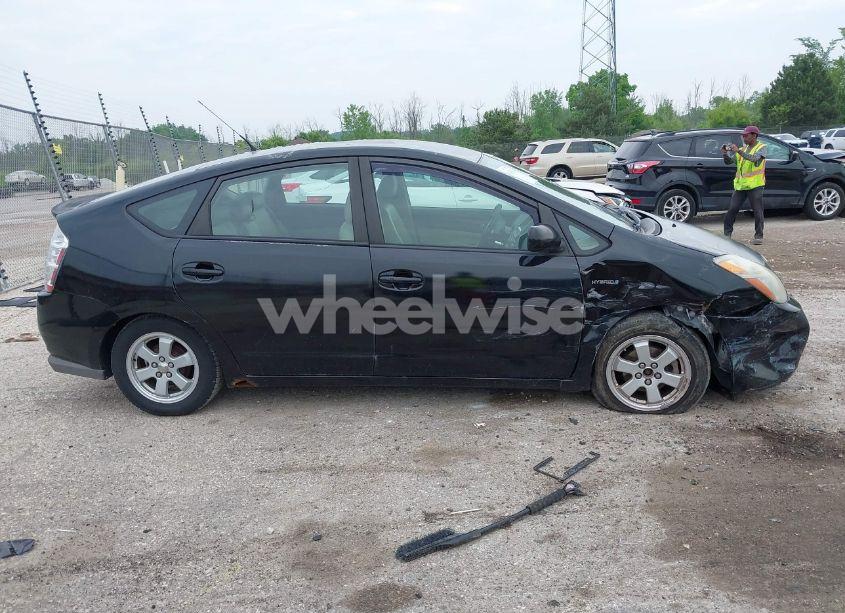 Photo 13 of 2008 Toyota Prius TOURING (VIN JTDKB20U887803465)