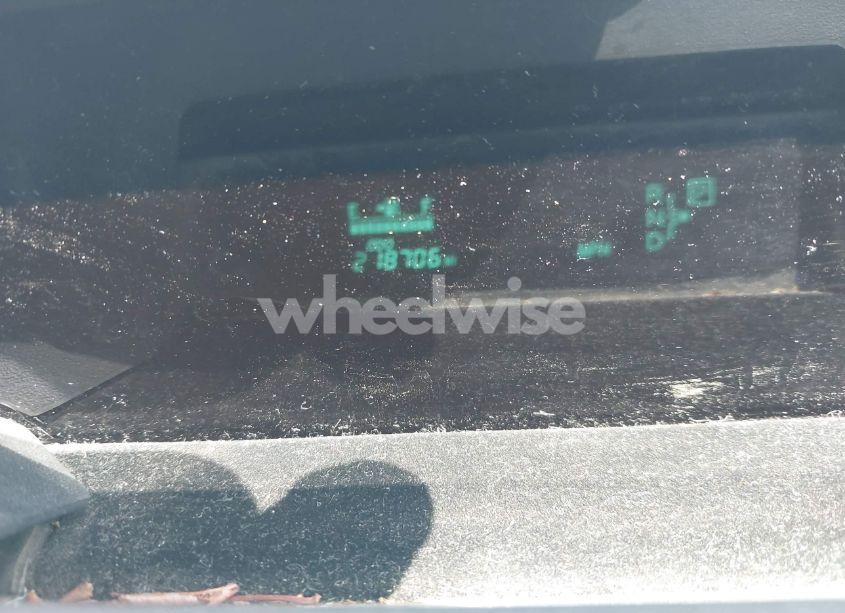 Photo 7 of 2004 Toyota Prius (VIN JTDKB20U940027625)