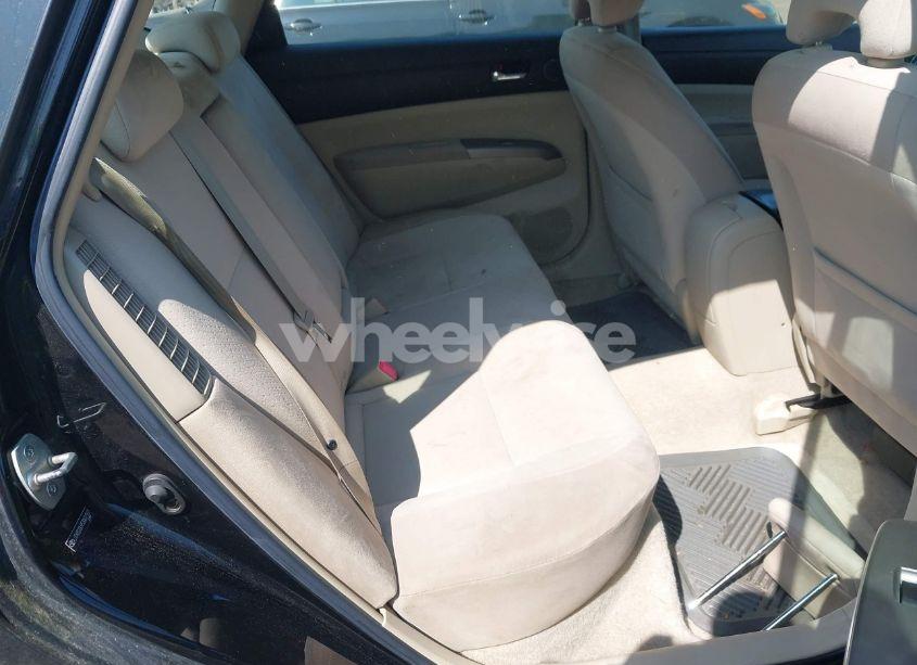 Photo 8 of 2005 Toyota Prius (VIN JTDKB20U953001557)