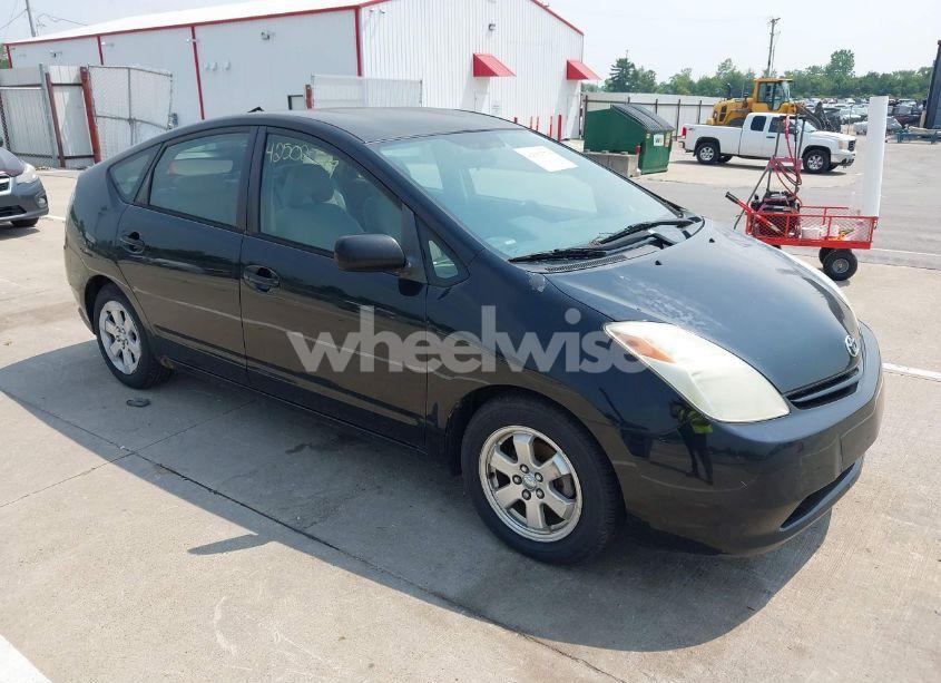 2005 Toyota Prius (VIN JTDKB20U953003437) main photo