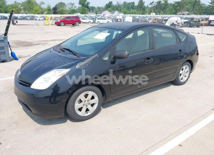 Photo 2 of 2005 Toyota Prius (VIN JTDKB20U953003437)