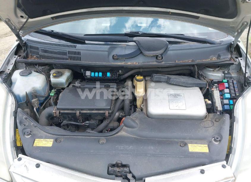 Photo 10 of 2005 Toyota Prius (VIN JTDKB20U953016544)