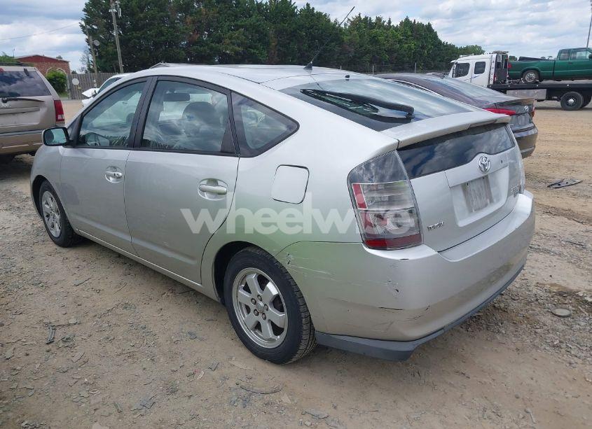 Photo 3 of 2005 Toyota Prius (VIN JTDKB20U953016544)