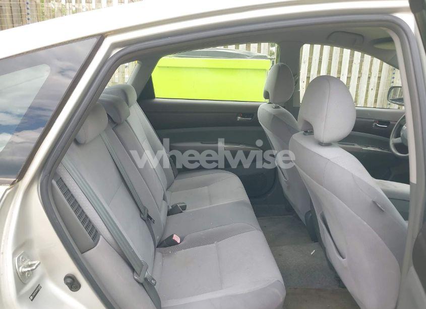 Photo 8 of 2005 Toyota Prius (VIN JTDKB20U953016544)