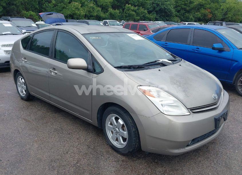2005 Toyota Prius (VIN JTDKB20U953074315) main photo