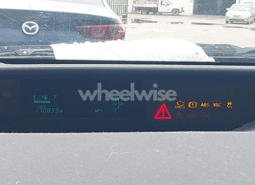 Photo 7 of 2005 Toyota Prius (VIN JTDKB20U953074315)