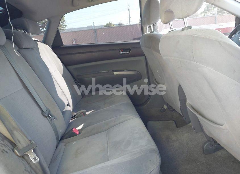 Photo 8 of 2005 Toyota Prius (VIN JTDKB20U957017198)