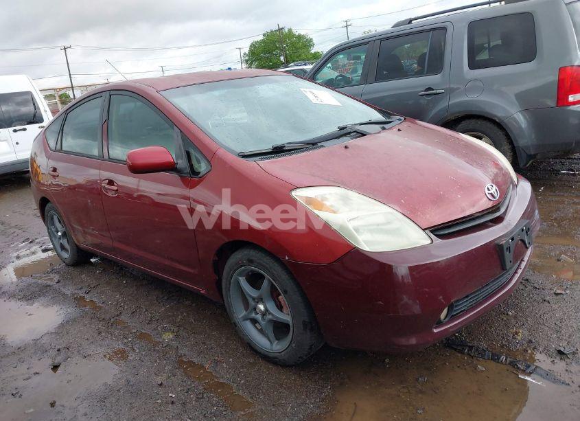 2005 Toyota Prius (VIN JTDKB20U957023731) main photo