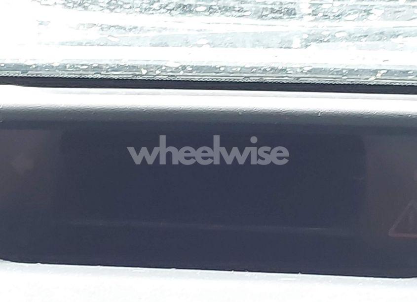 Photo 7 of 2005 Toyota Prius (VIN JTDKB20U957023731)