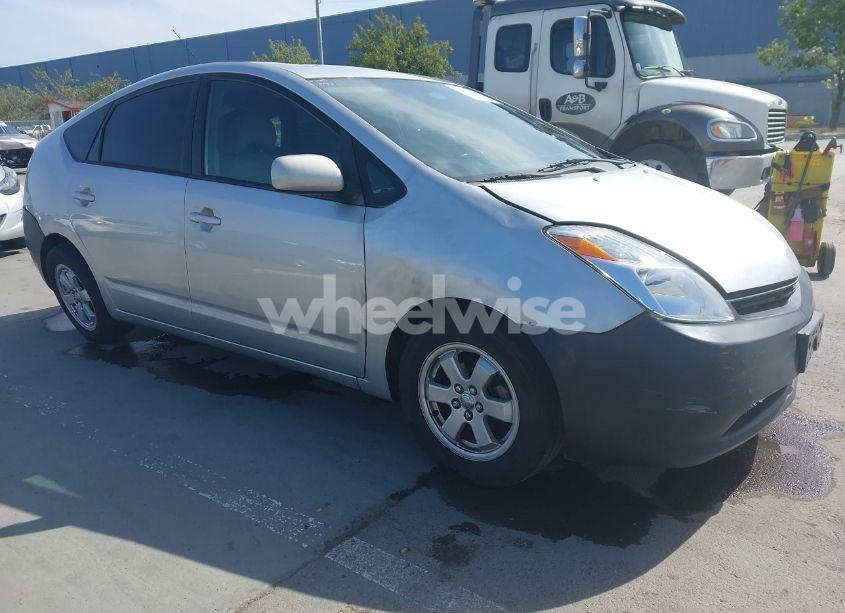 2005 Toyota Prius (VIN JTDKB20U957032171) main photo
