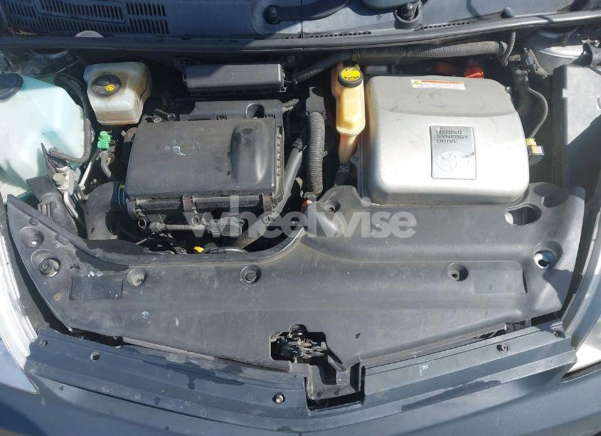 Photo 10 of 2005 Toyota Prius (VIN JTDKB20U957032171)