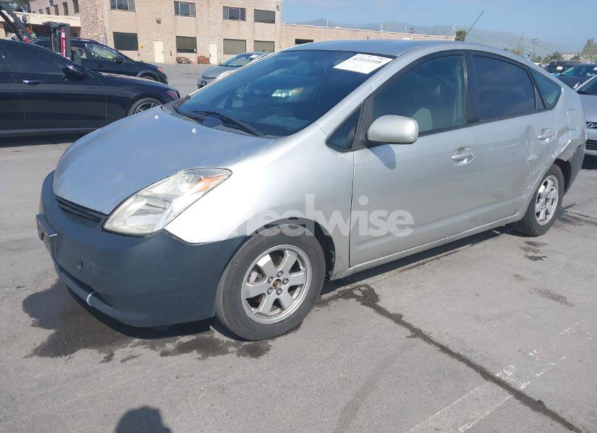 Photo 2 of 2005 Toyota Prius (VIN JTDKB20U957032171)