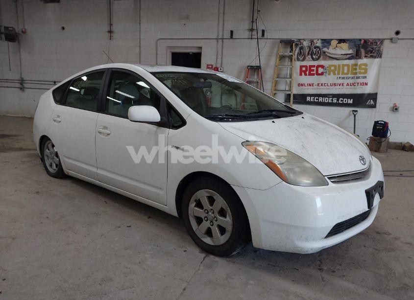 2006 Toyota Prius (VIN JTDKB20U963140086) main photo