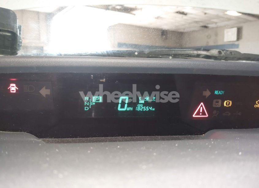 Photo 7 of 2006 Toyota Prius (VIN JTDKB20U963140086)