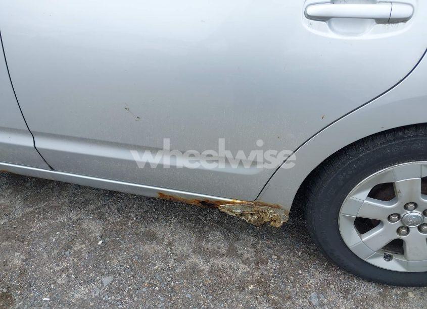 Photo 12 of 2006 Toyota Prius (VIN JTDKB20U967074471)