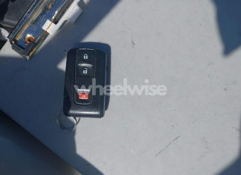 Photo 11 of 2007 Toyota Prius TOURING (VIN JTDKB20U977645149)