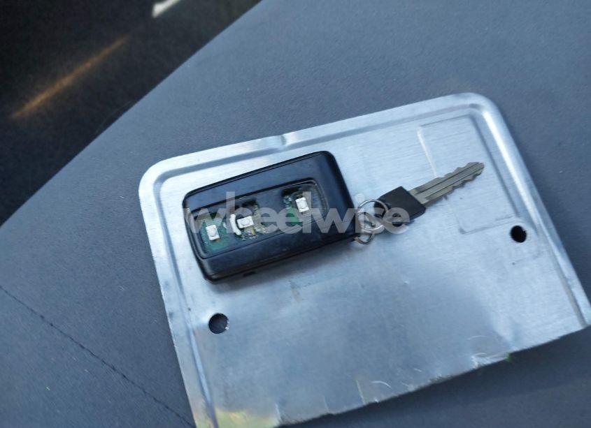 Photo 11 of 2008 Toyota Prius (VIN JTDKB20U983414499)