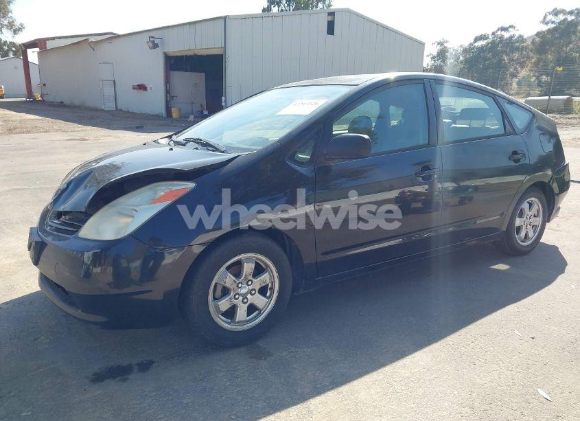 Photo 2 of 2004 Toyota Prius (VIN JTDKB20UX40031909)