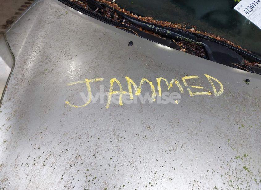 Photo 10 of 2005 Toyota Prius (VIN JTDKB20UX53019937)