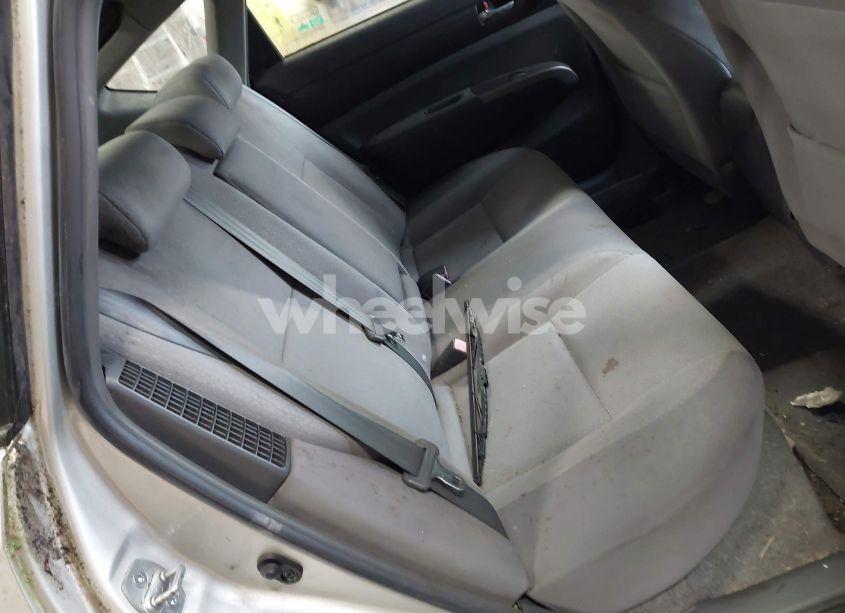 Photo 8 of 2005 Toyota Prius (VIN JTDKB20UX53019937)