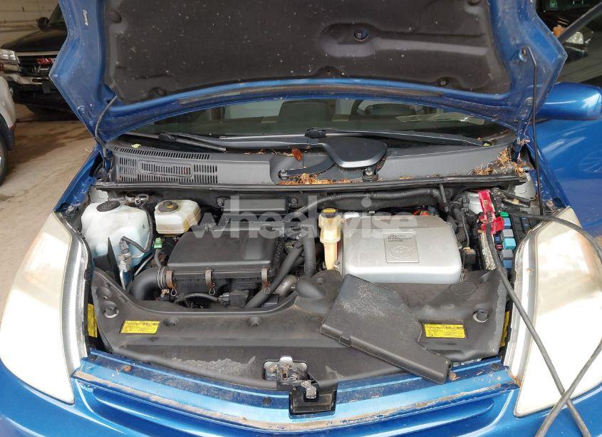 Photo 10 of 2005 Toyota Prius (VIN JTDKB20UX53032753)