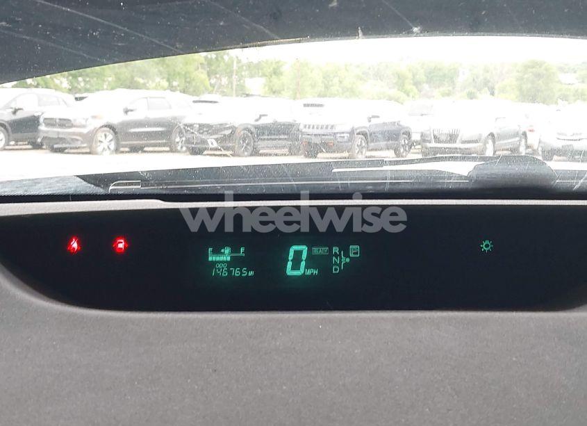 Photo 7 of 2005 Toyota Prius (VIN JTDKB20UX53032753)