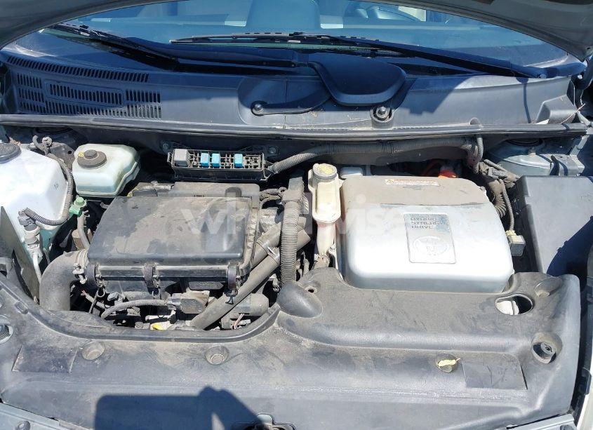 Photo 10 of 2005 Toyota Prius (VIN JTDKB20UX53114594)