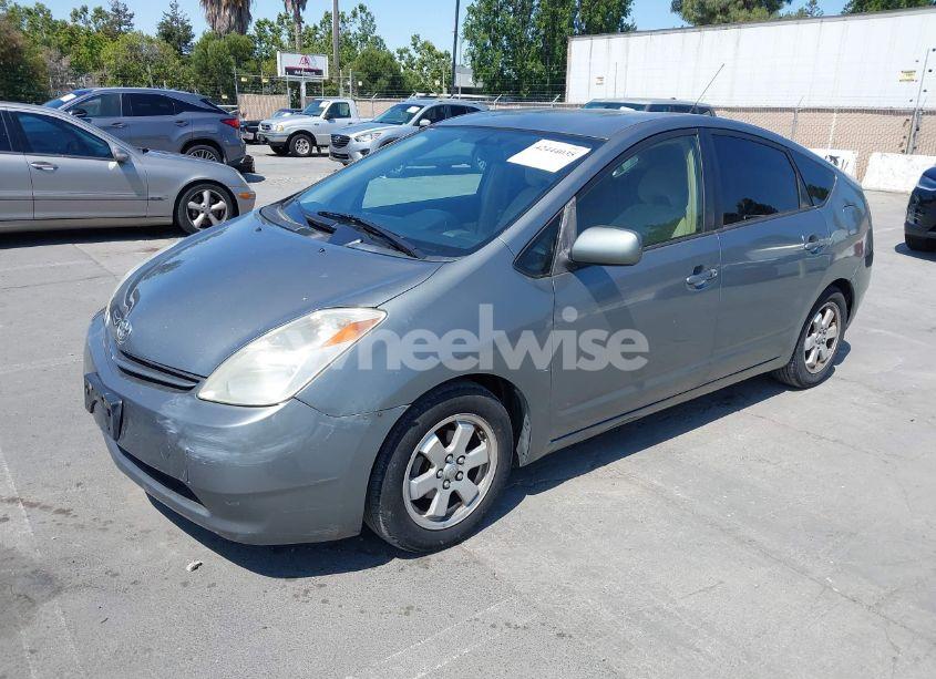 Photo 2 of 2005 Toyota Prius (VIN JTDKB20UX53114594)