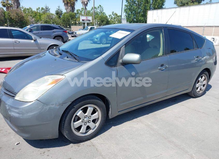 Photo 6 of 2005 Toyota Prius (VIN JTDKB20UX53114594)