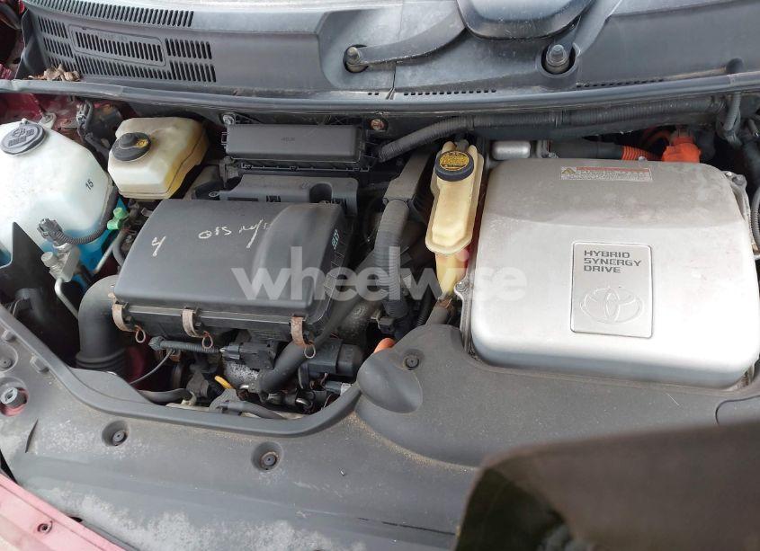 Photo 10 of 2005 Toyota Prius (VIN JTDKB20UX57045057)