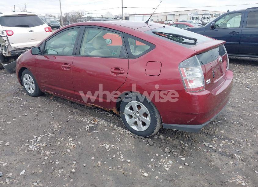 Photo 3 of 2005 Toyota Prius (VIN JTDKB20UX57045057)