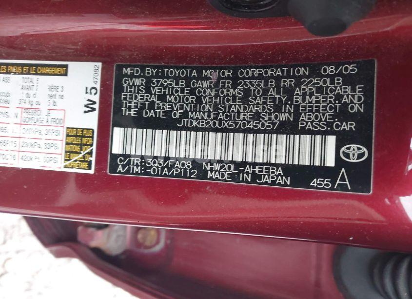 Photo 9 of 2005 Toyota Prius (VIN JTDKB20UX57045057)