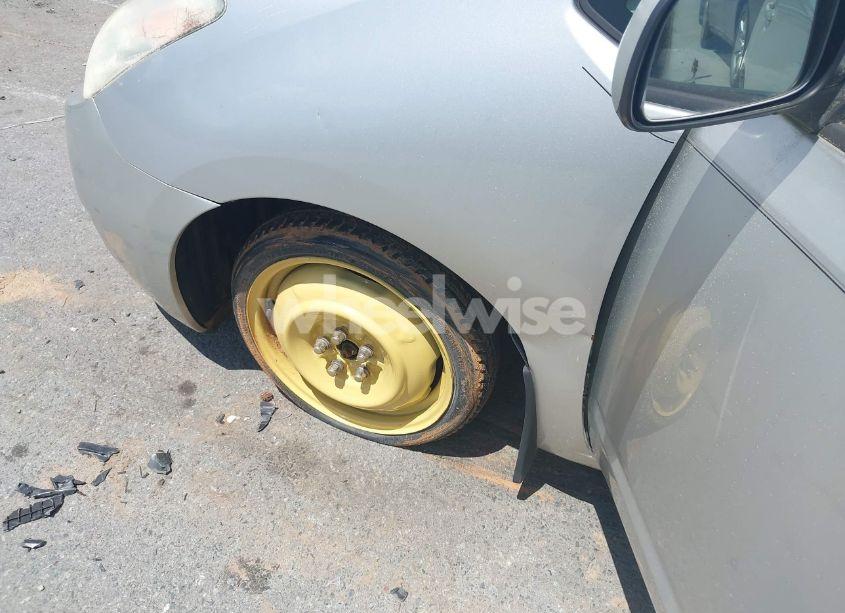 Photo 6 of 2005 Toyota Prius (VIN JTDKB20UX57051568)