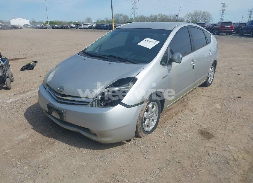 Photo 2 of 2006 Toyota Prius (VIN JTDKB20UX63157155)