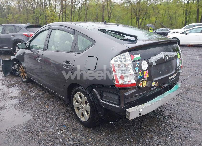 Photo 3 of 2006 Toyota Prius (VIN JTDKB20UX63184436)