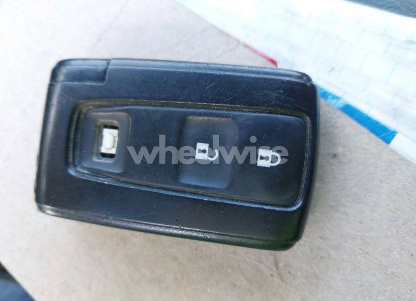 Photo 11 of 2006 Toyota Prius (VIN JTDKB20UX67506016)