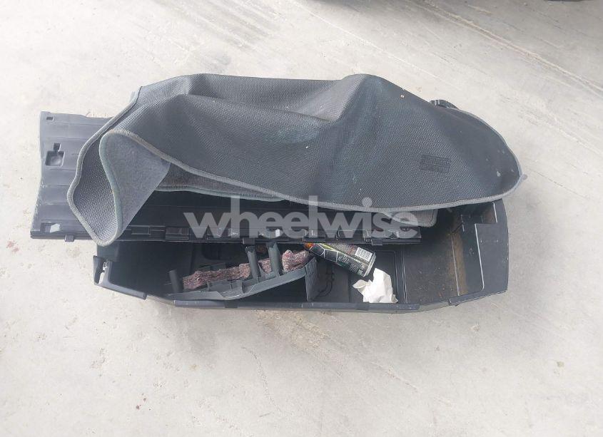 Photo 12 of 2006 Toyota Prius (VIN JTDKB20UX67510177)