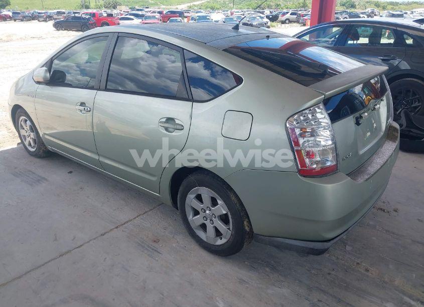 Photo 3 of 2006 Toyota Prius (VIN JTDKB20UX67510177)