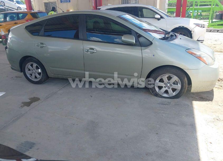 Photo 5 of 2006 Toyota Prius (VIN JTDKB20UX67510177)