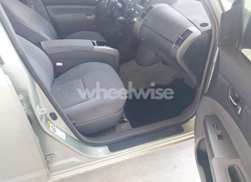 Photo 8 of 2006 Toyota Prius (VIN JTDKB20UX67510177)