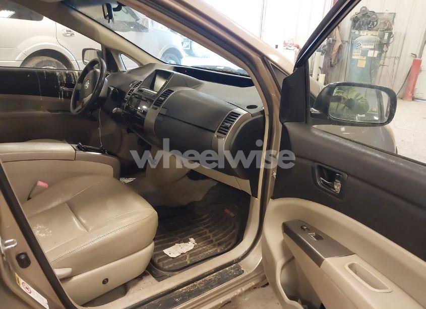 Photo 5 of 2006 Toyota Prius (VIN JTDKB20UX67527545)