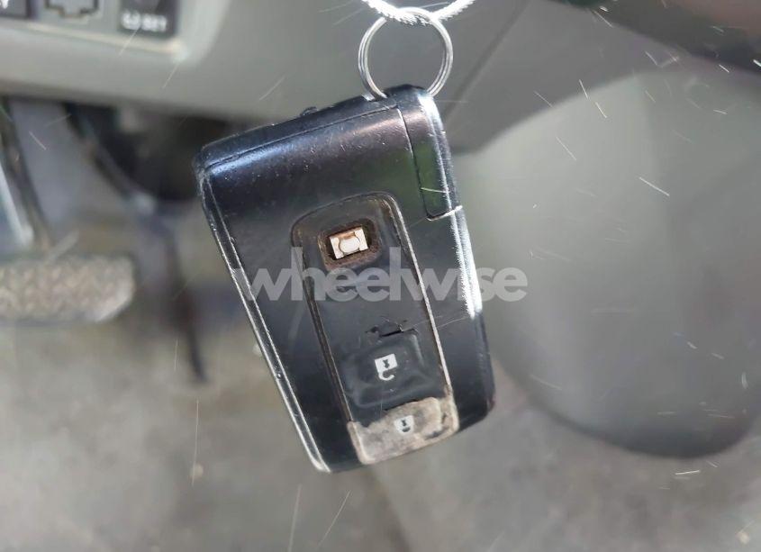 Photo 11 of 2007 Toyota Prius TOURING (VIN JTDKB20UX77580392)