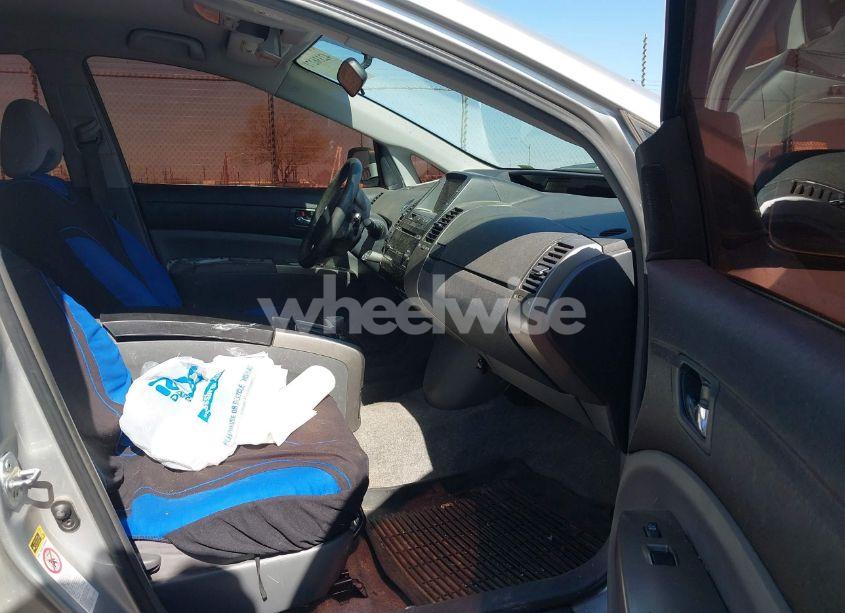 Photo 5 of 2007 Toyota Prius TOURING (VIN JTDKB20UX77580392)