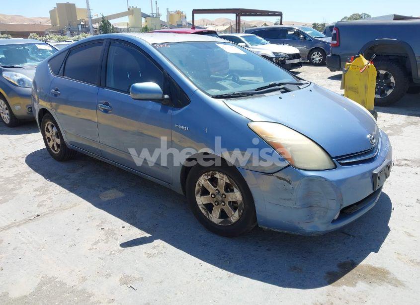 2007 Toyota Prius (VIN JTDKB20UX77661022) main photo