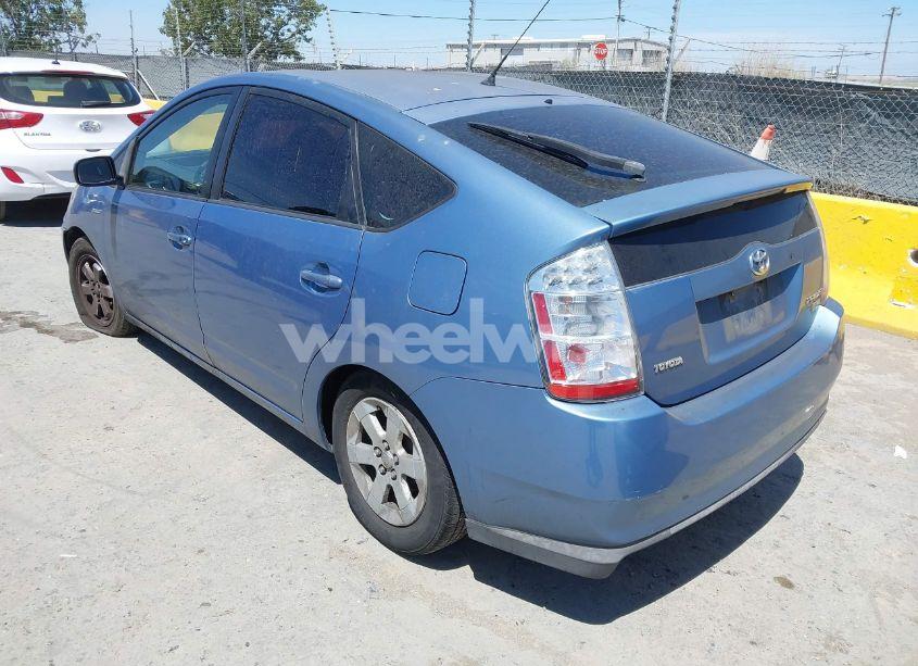 Photo 3 of 2007 Toyota Prius (VIN JTDKB20UX77661022)