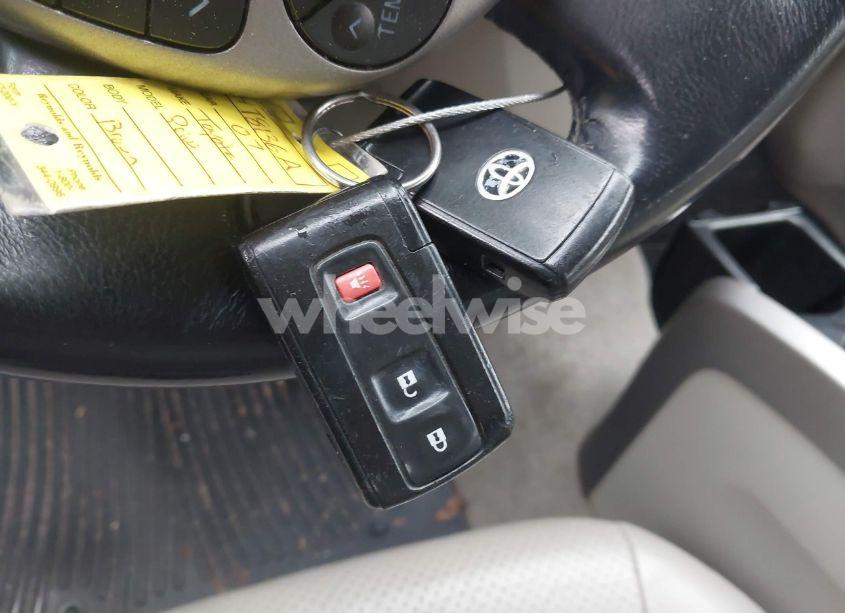 Photo 11 of 2007 Toyota Prius (VIN JTDKB20UX77683439)